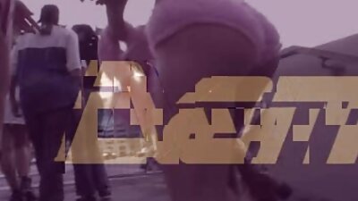 Tikra super striptizo šokėja, dulkinanti į visas scenos skyles.