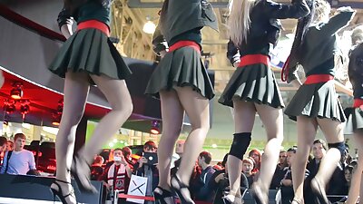 Rocco atsinešė į studiją dvi rusų kekšes ir pakliuvo jas į visas skyles.