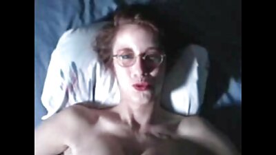 Prie pliko vaikino porno telyčios nykštukai dar neįsiurbė.