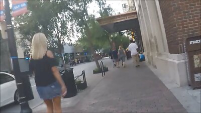 Viliojantis video su sušiktomis kalės skylutėmis.