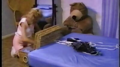 Rusiška miela mergina dulkinasi su draugu. Pornografinis vaizdo įrašas su Mila Noir.