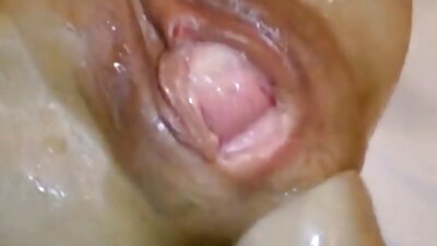 Subrendusios ir jaunos kalytės lytis baigėsi cumshot.